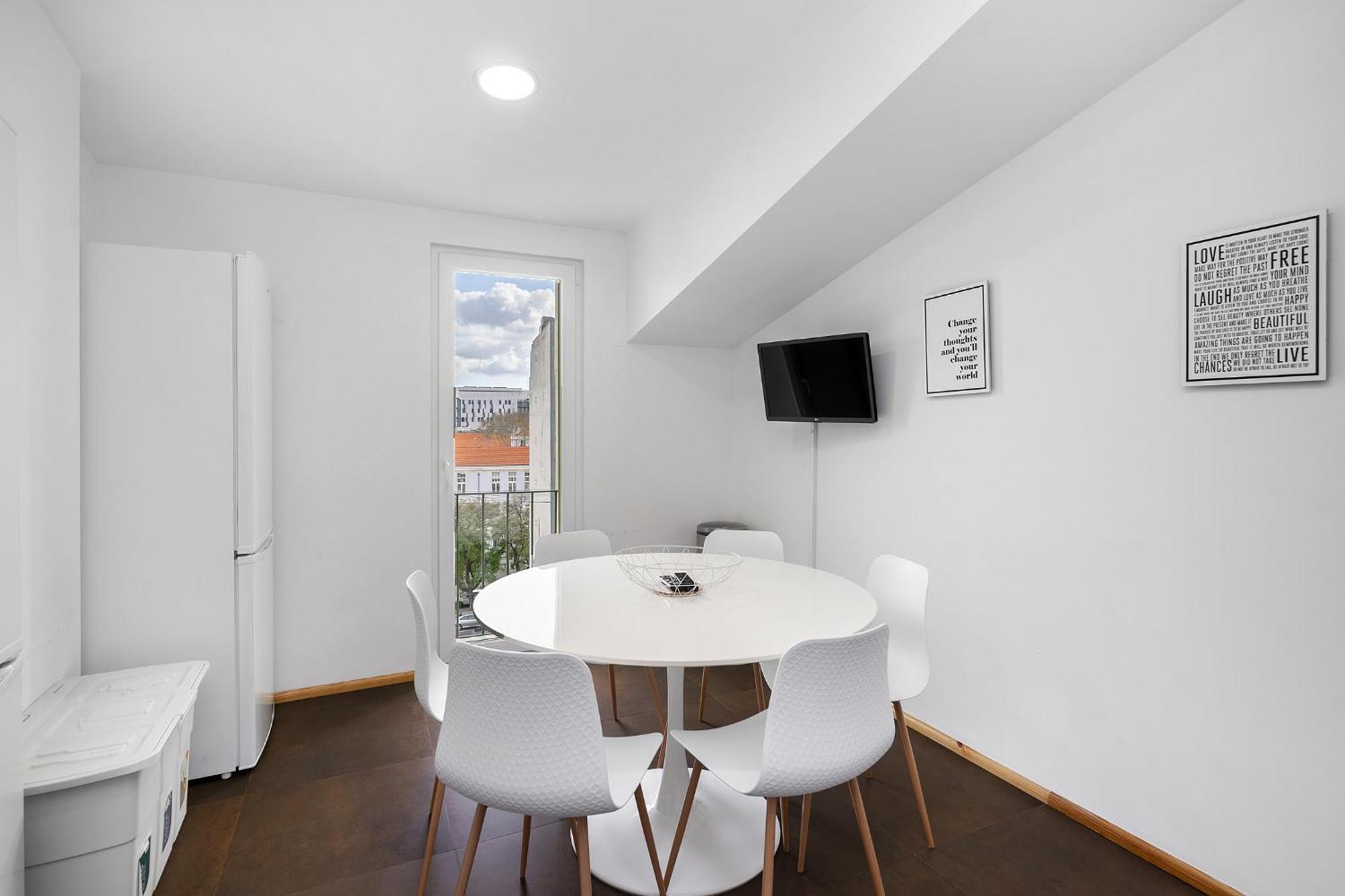 Whome Urban Tech Retreat, Modern Hubs For Remote Living Lisboa Extérieur photo